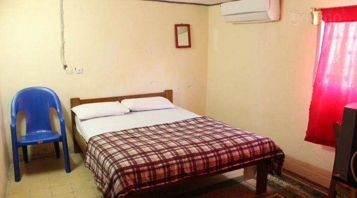 Hotel Paye