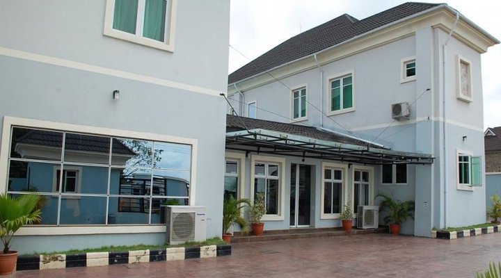 Easyreach Court Hotel