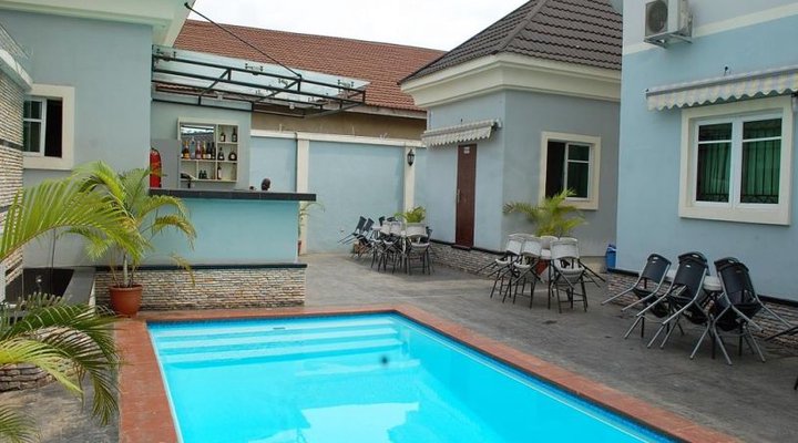 Easyreach Court Hotel