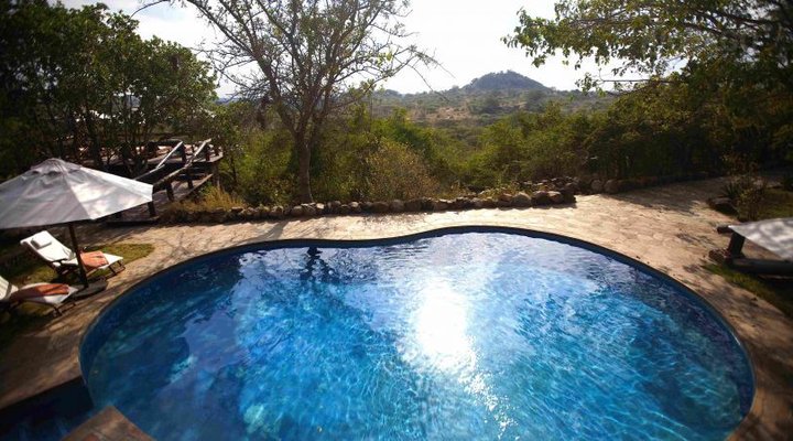 Serengeti Migration Camp