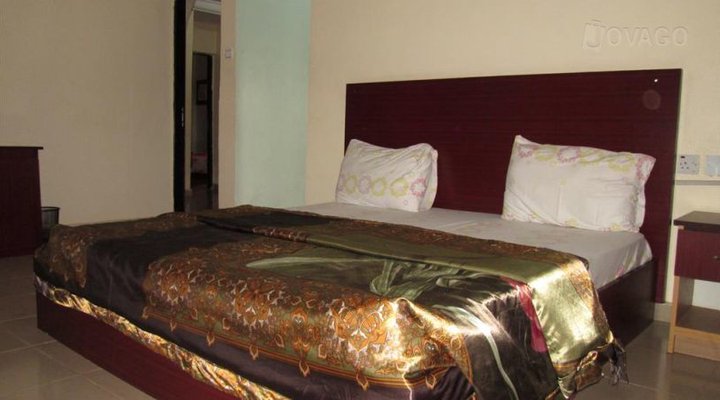 Emadarl Guest Inn