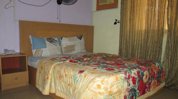 Emadarl Guest Inn