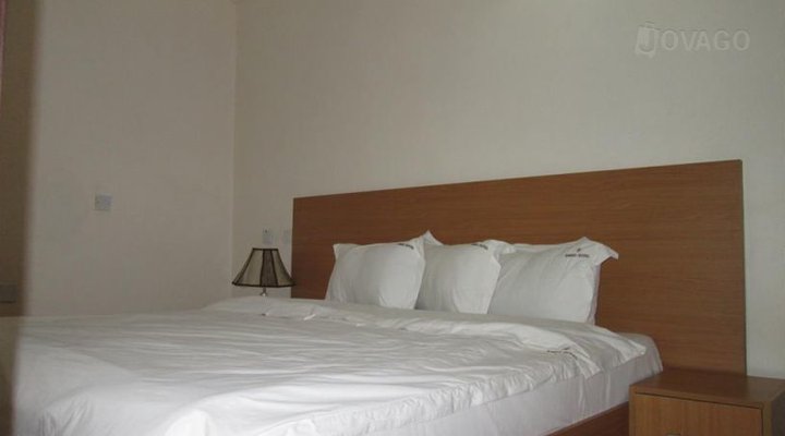 Emadarl Guest Inn