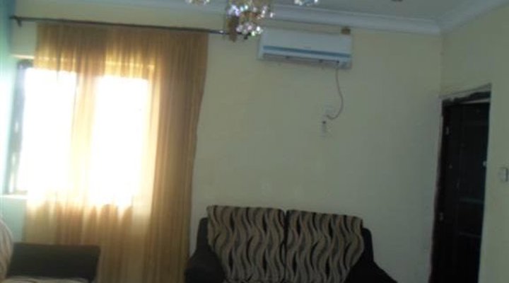 Damidoos Guest Inn