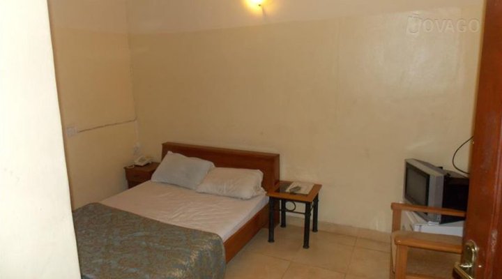 Relly Dees Guest House