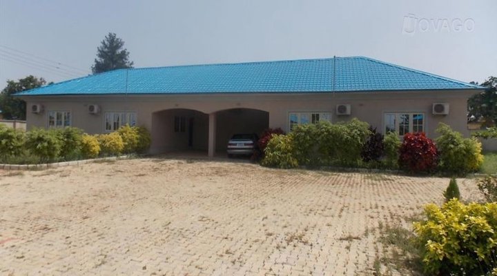 Water Suites Annex, Scholars Chalet