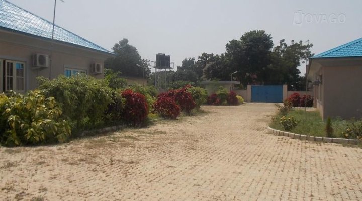Water Suites Annex, Scholars Chalet