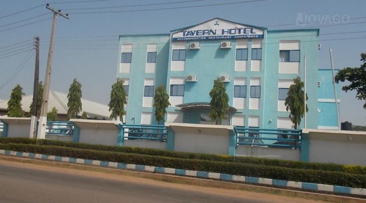 Tavern Hotel