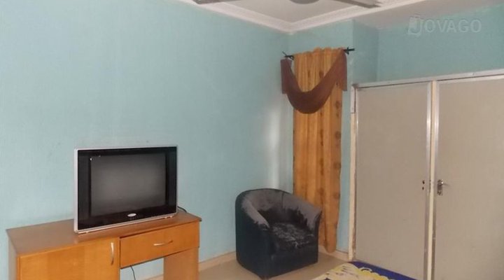 Tomaso Kings Palace Ltd 1