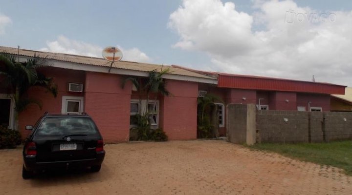 Tomaso Kings Palace Ltd 1