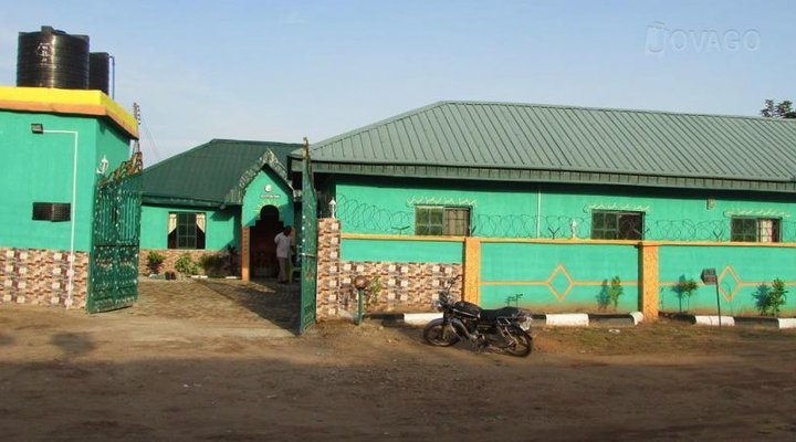 Lovelyn Guest House