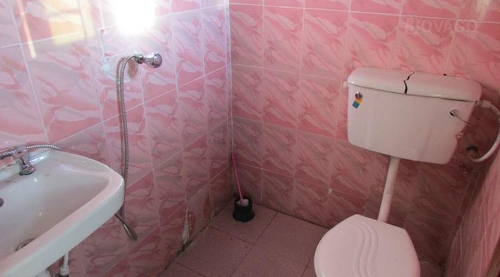 Lovelyn Guest House
