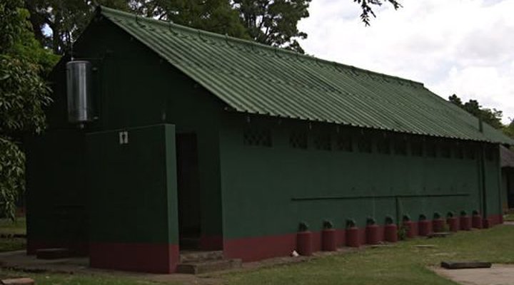 Victoria Falls Restcamp & Lodge