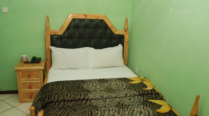 Eldorado Hotel & Suites