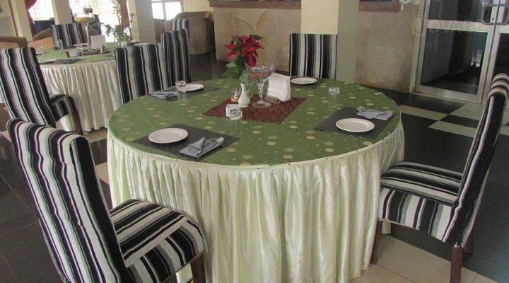 Universal Hotel Enugu