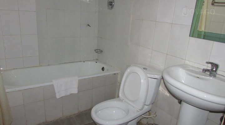 Universal Hotel Enugu