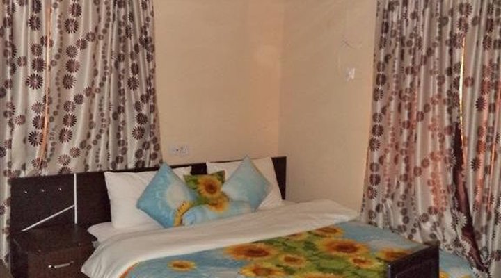 Marquis Hotel and Apartment