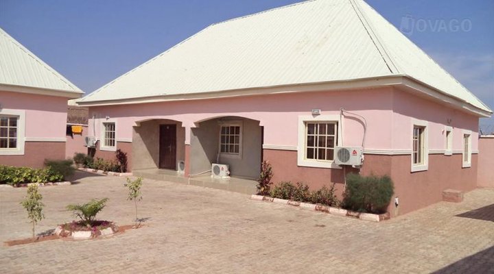 Marquis Hotel and Apartment