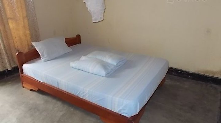 Ten To Ten Guest House