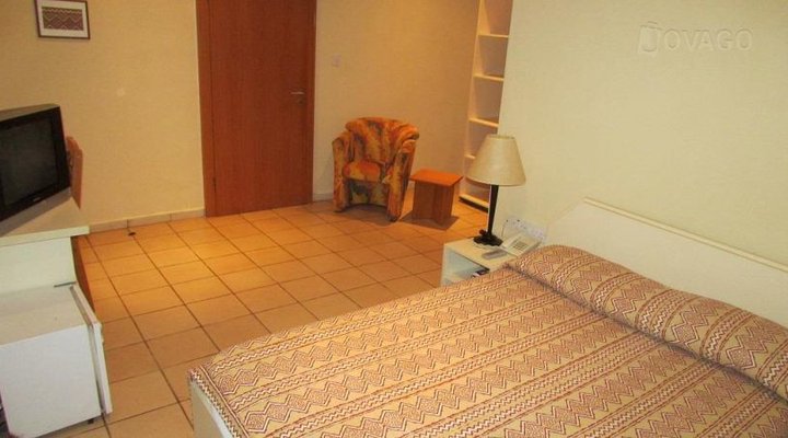 520 Hotel Akuna Lodge