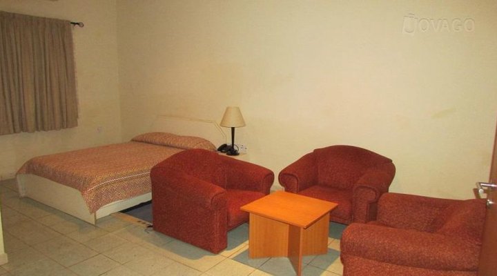 520 Hotel Akuna Lodge