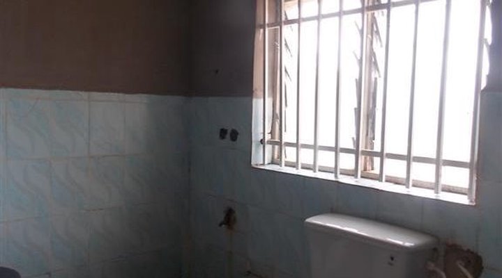 Paramount Peace Hotel