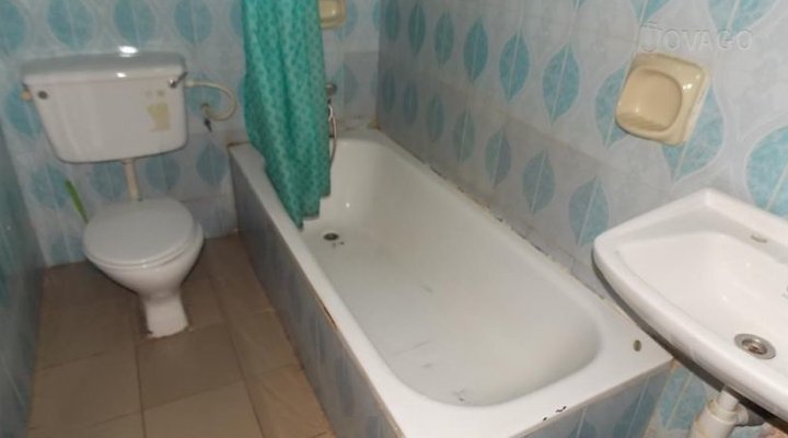 Creme Suites & Hotel