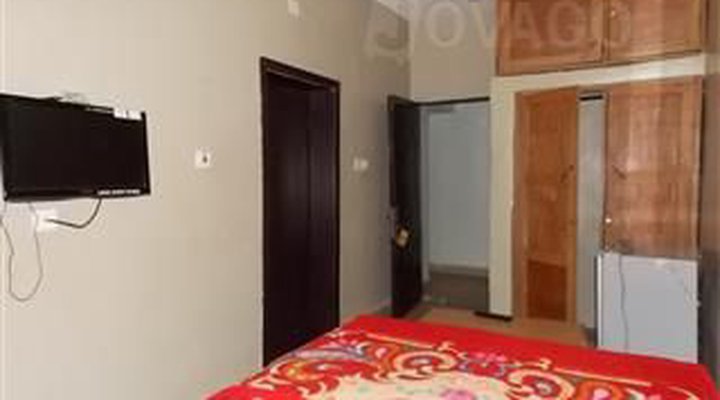 Lobic Meridian Guest House