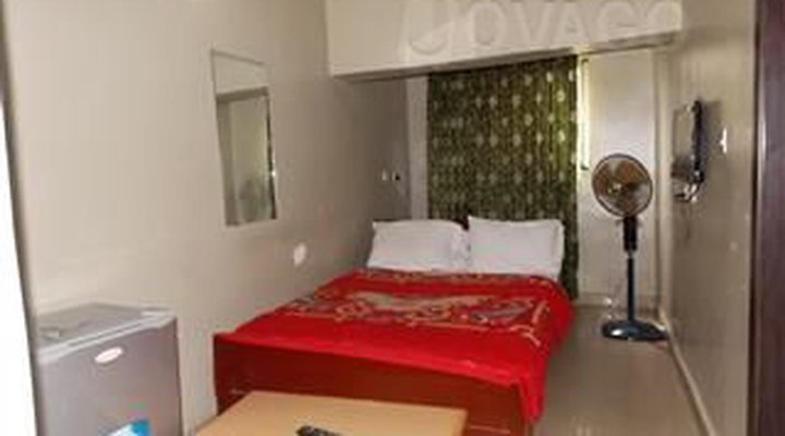 Lobic Meridian Guest House