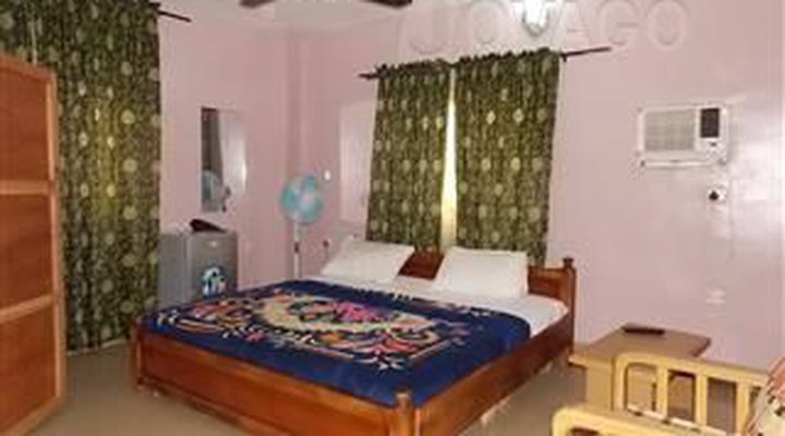 Lobic Meridian Guest House