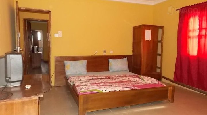 Vivian Hotels Ltd Orji