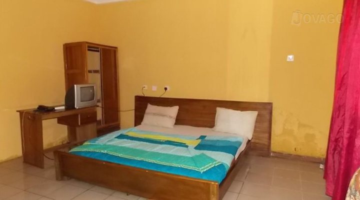 Vivian Hotels Ltd Orji