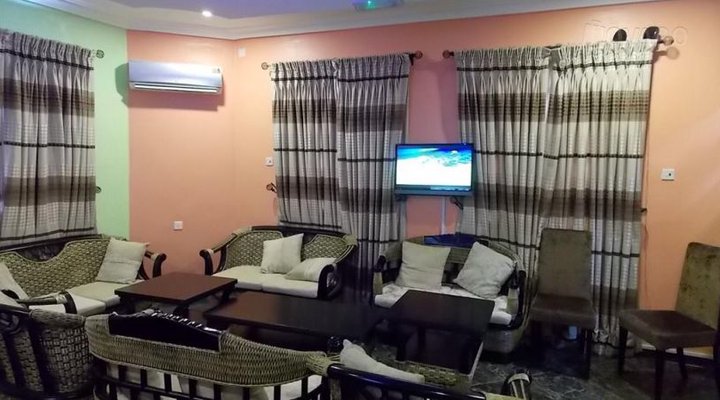 Transtell Suites & Service Apartment