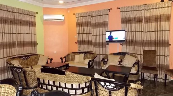 Transtell Suites & Service Apartment