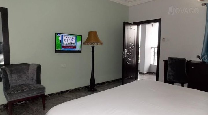 Transtell Suites & Service Apartment