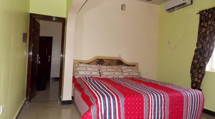 Deo Juvante Hotel & Suites