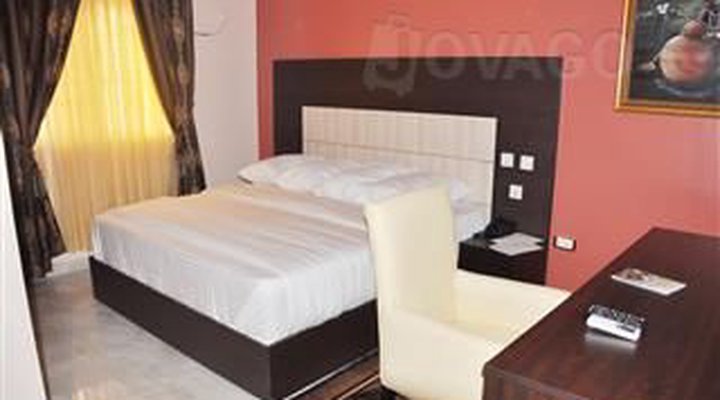 Meritz Hotels & Suites