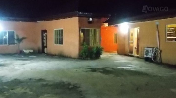 Rimo Guest House Maze