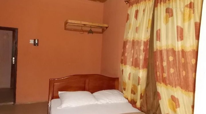 Rimo Guest House Maze