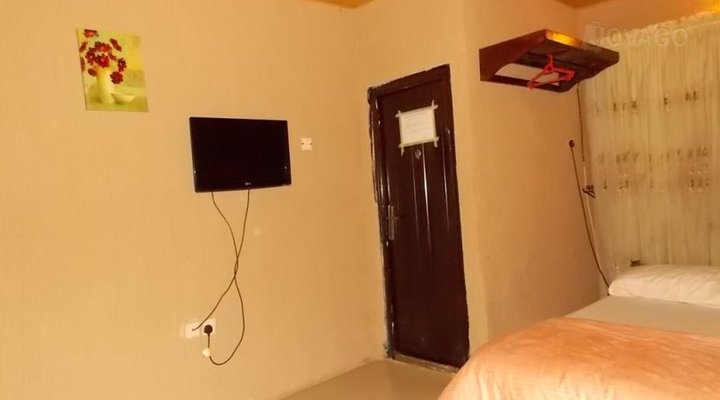 Rimo Guest House Maze