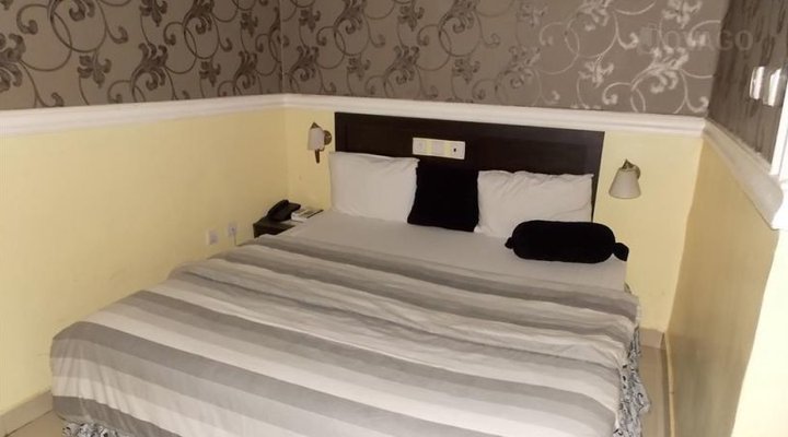 Eastern Emirate Hotel & Suites Ltd