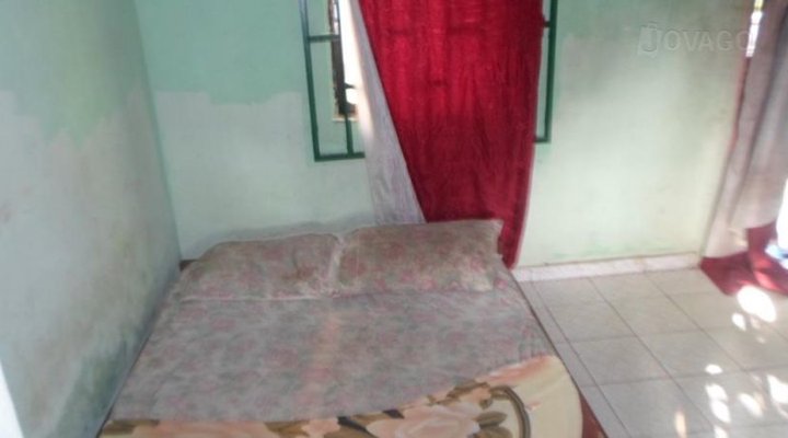 Area 'E' Oma Guesthouse