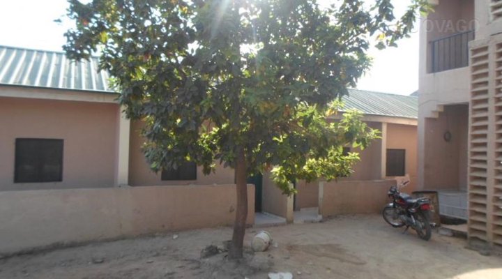 Area 'E' Oma Guesthouse