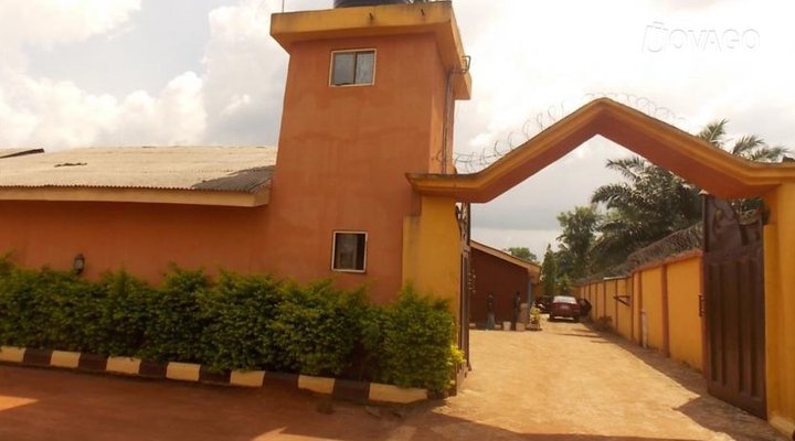 Current Guest House & Suites