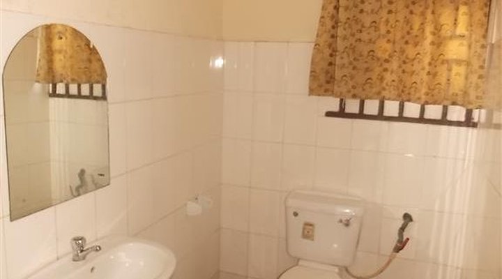 Emma Div Guest House