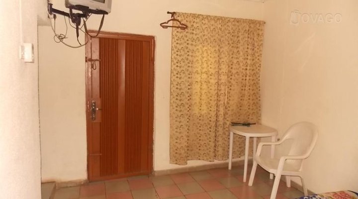 Emma Div Guest House