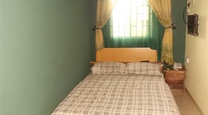 Ruejigan Hotel & Suites