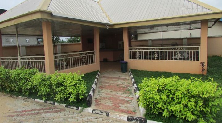 New Phase Hotel