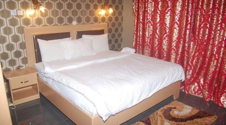 Daktad Suites And Event Centre
