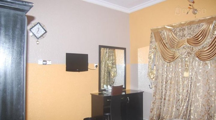 Daktad Suites And Event Centre